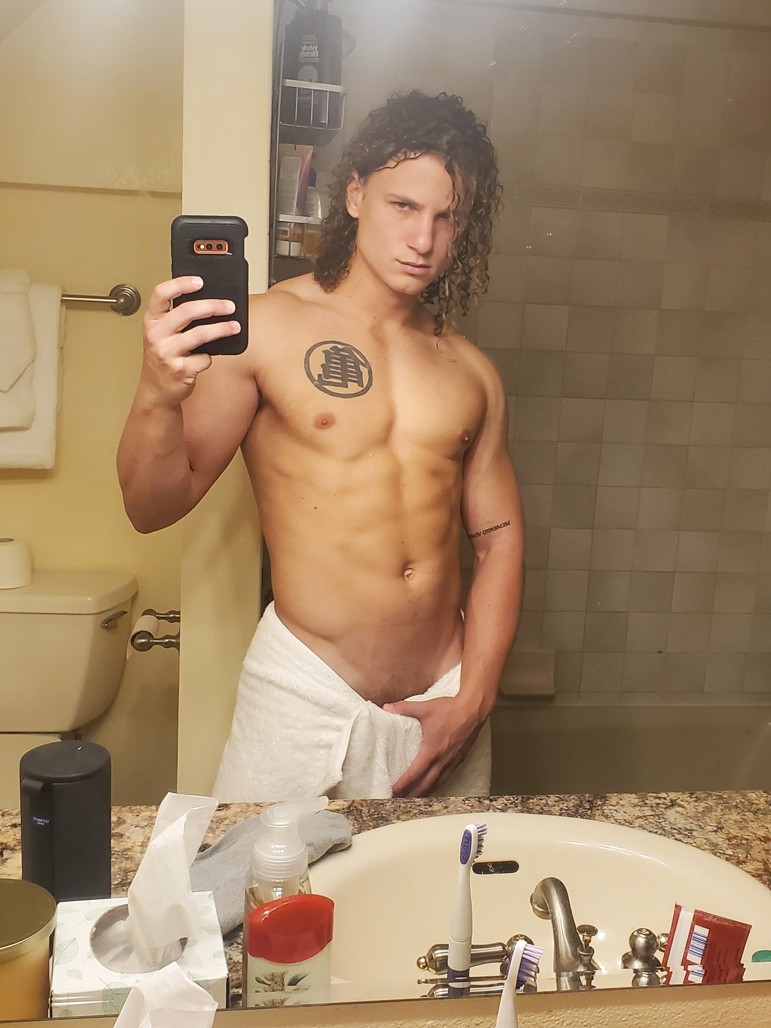 TW Pornstars - Curlyheadedfck. Twitter. You wanna die but Im gonna take  your soul. 7:26 PM - 4 Dec 2020