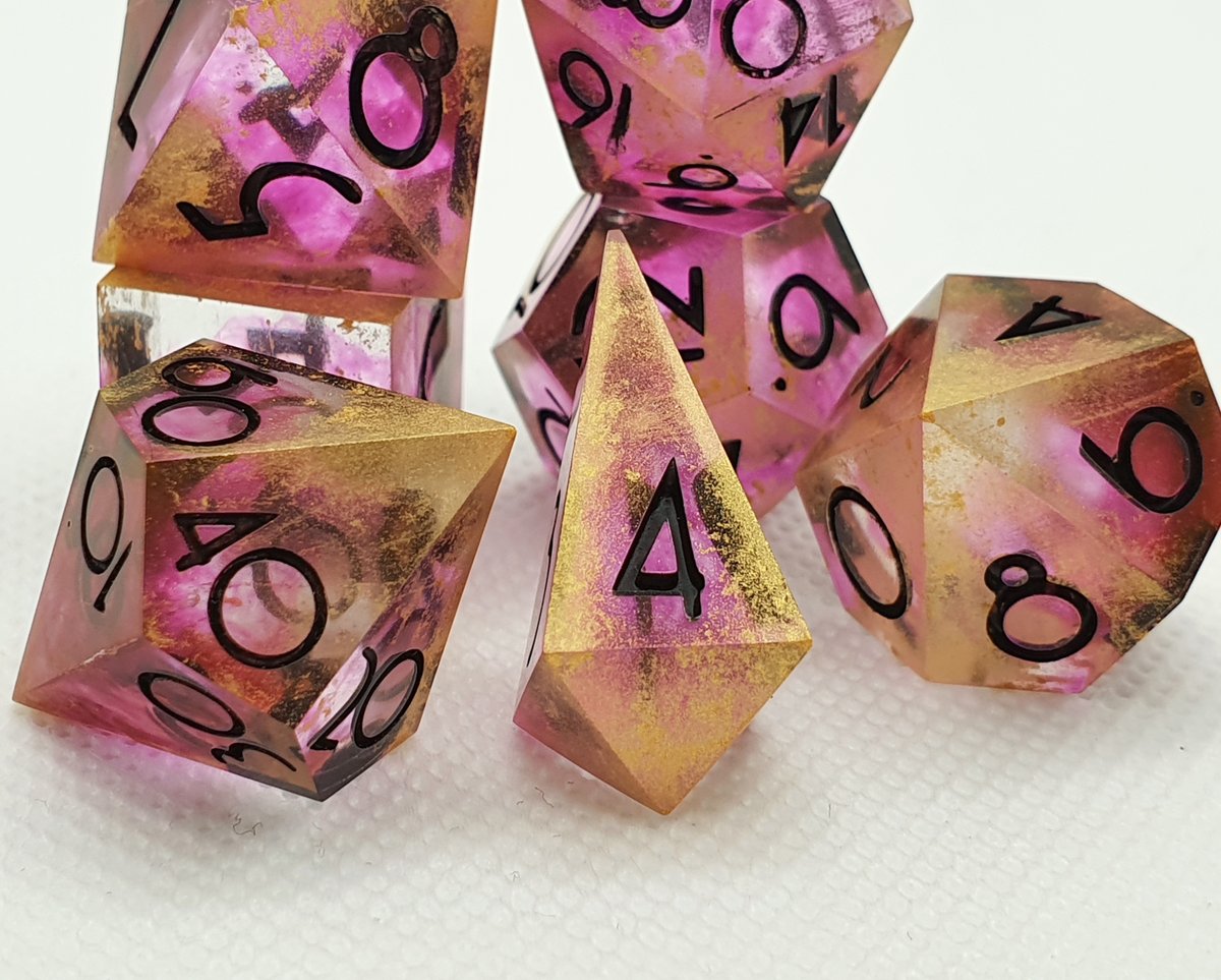 MilitaryMice's tweet photo. Sniff Sniff?
Archivist Raymond Inkpaw, here to show you lot round the newly opened Hall of Mythic Heroes. Take notes, pay attention, and do NOT touch anything!
Quendar Parabax was a worldy bard and the Quen Set hopes to capture that.
Any Questions?
- Archivist Inkpaw
#ttrpg #dice https://t.co/diLffXV2W9