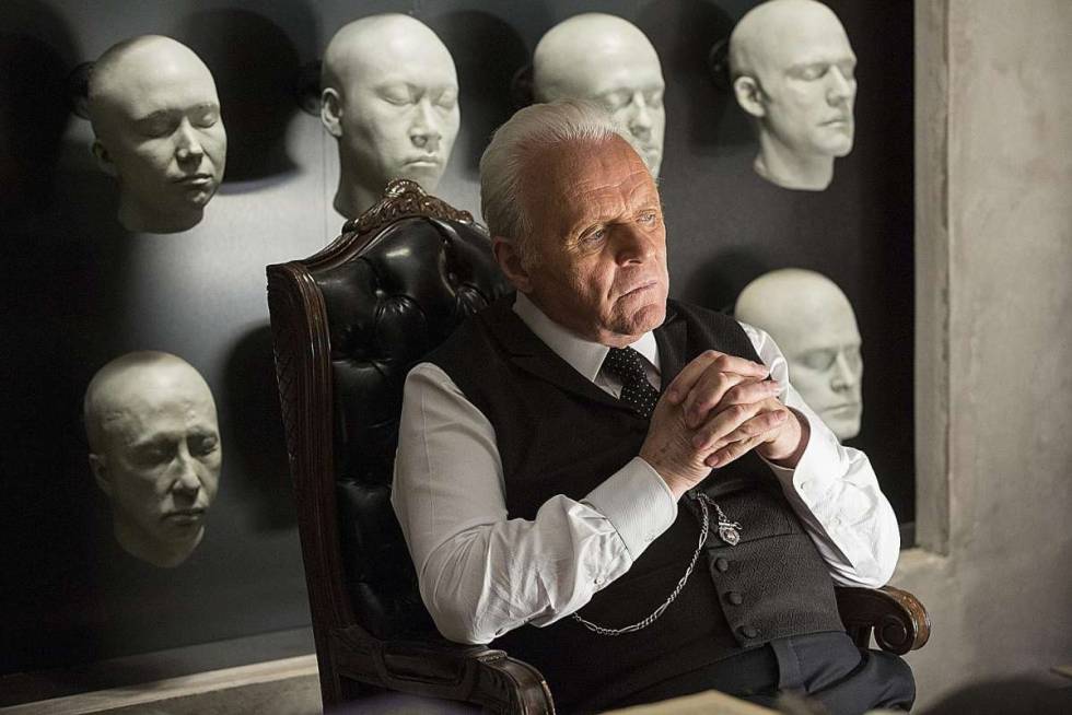 LoMejorDCine's tweet photo. "No puedes jugar a ser Dios sin que te comparen con el diablo." (Westworld, S1) https://t.co/wWMZBgbcAr