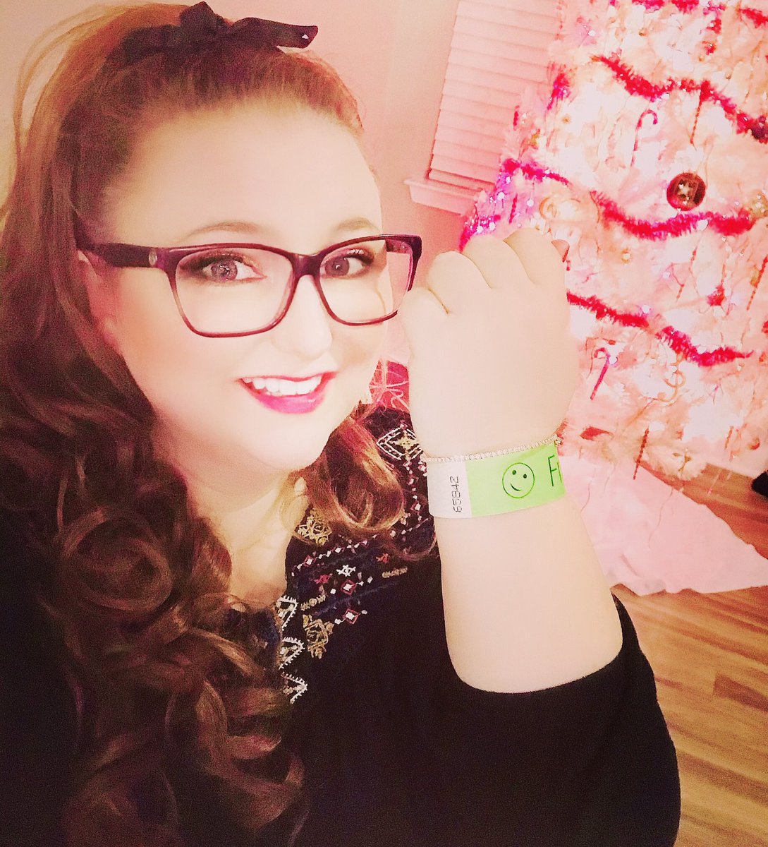 AmandaJoCountry's tweet photo. I had such a blast at the @tandemdiabetes booth at the @cwdiabetes Winter FFL!! I am wearing my green bracelet proudly ๐ It was so great to meet you all and hear your stories. ๐๐ #winterffl #tsliminthewild #tandemx2 #tslimx2 #insulinpump #type1diabetes https://t.co/Hzgxel2t0e