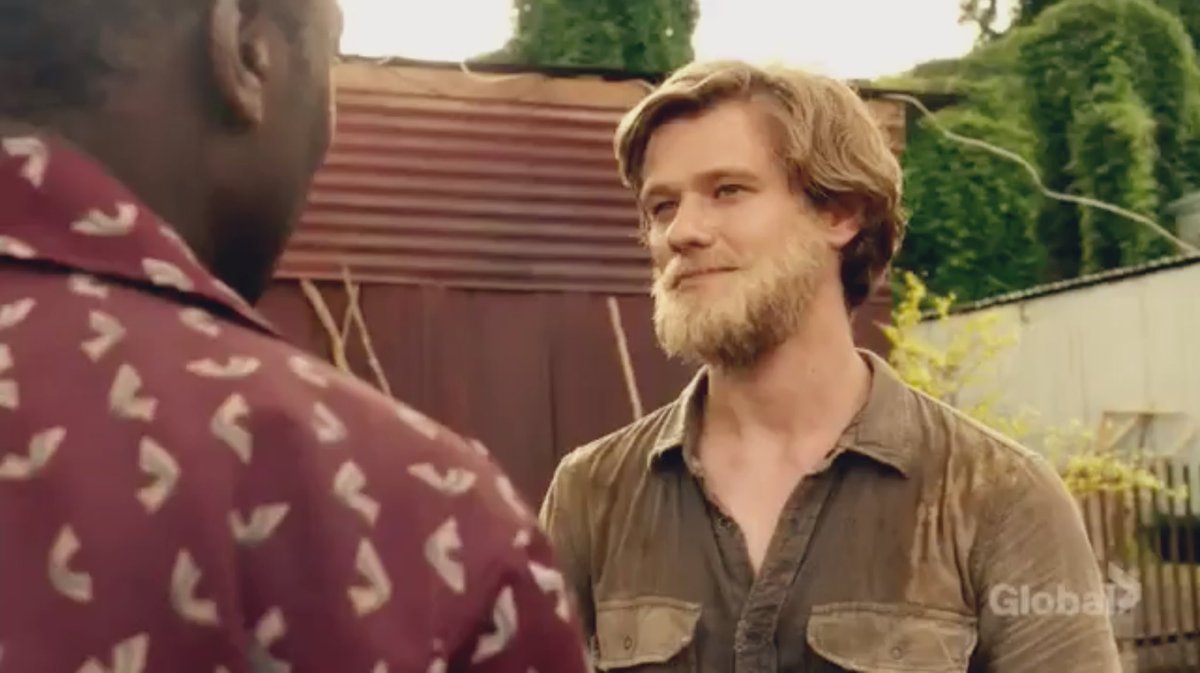 Beatriss95's tweet photo. Mac's first appearance throughout the seasons ✨🖇️📎 pt. 1
#MacGyverCBS #LucasTill @MacGyverCBS @lucastill https://t.co/z0bYDLcqQI