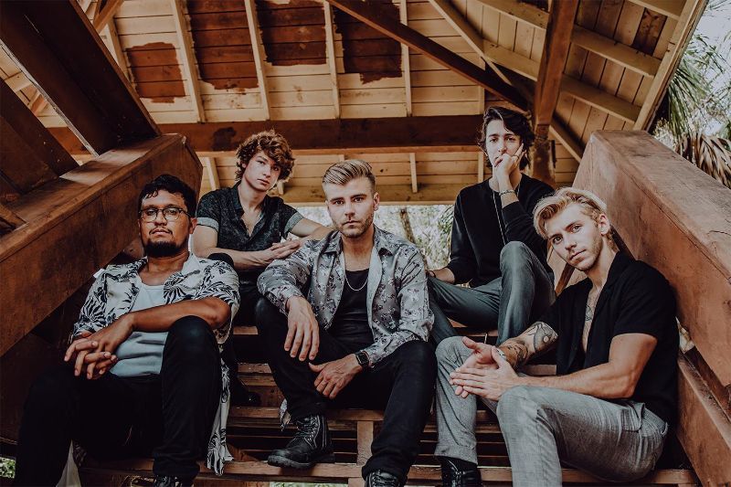 DigitalTourBus's tweet photo. .@nightbrkrs chats about what they do to prepare for taking the stage! Check out the feature at https://t.co/OehIJf4x2X

#nightbreakers #digitaltourbus #preshowrituals #poprock #poprockband #poprockmusic #tourlife #bandlife #musicianlife https://t.co/7pWc2E5TKI