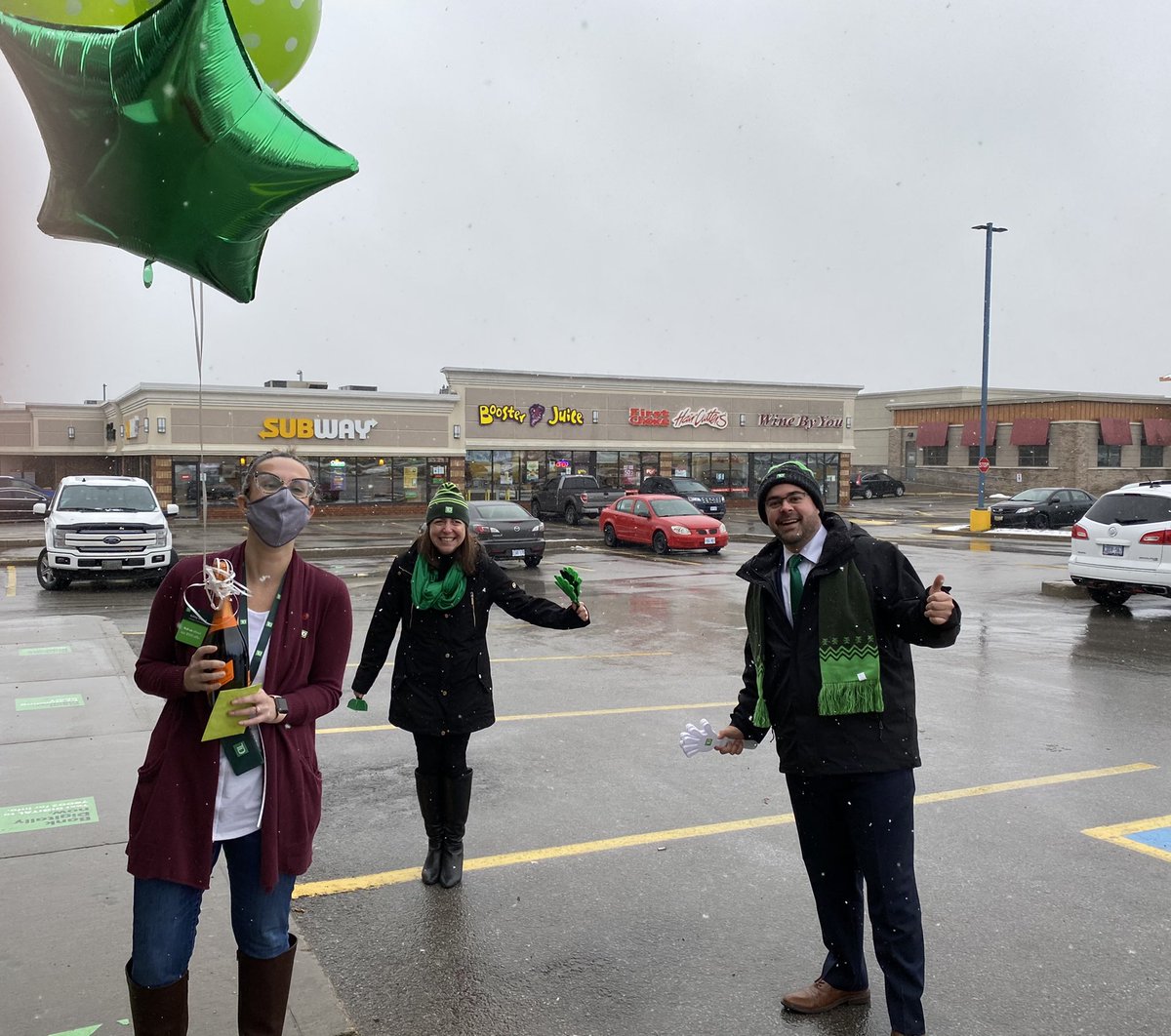 Proud of our very own TD Legends winner Ashley ! #changeleader #yesshecan #chemongstrong #makewayforlakeway <a href="/MichelleW_TD/">Michelle Wilson</a> @TinorSebastien <a href="/ashkayz/">ashley gallant</a>