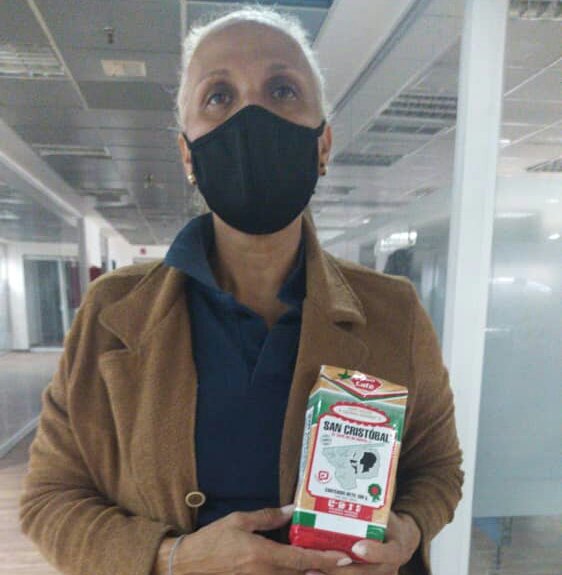Nuevamente la <a href="/CorpoVenCafe/">Corporación Venezolana del Café (CVC)</a>  realiza la entrega de café molido a precios acordados a los pregoneros que reciben este beneficio de manera mensual con el fin de llevar el café servido en sus comunidades como modo de sustento de sus familias, dando respuesta a sus solicitudes #04Dic