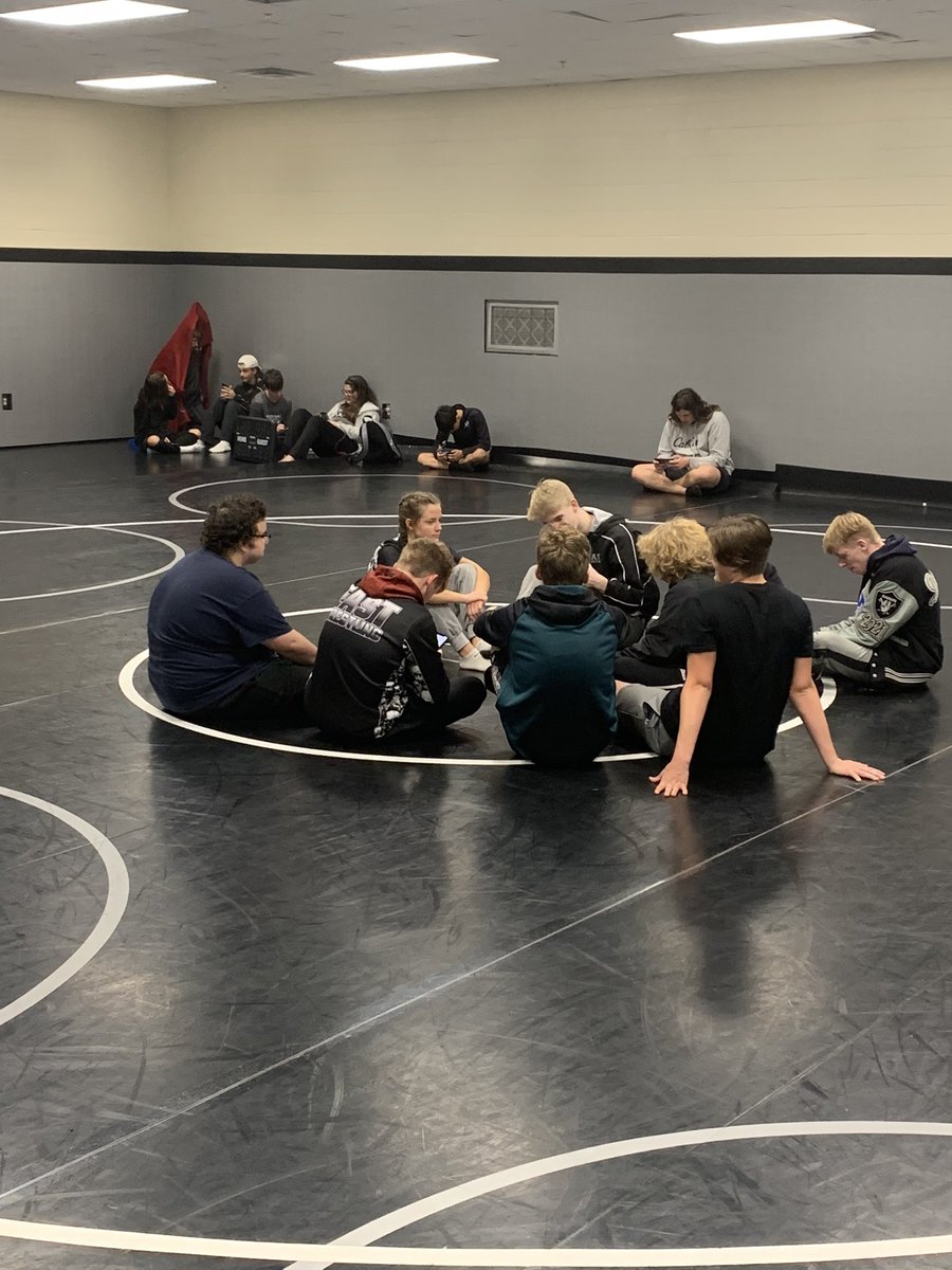 EPHS-Wrestling tweet media