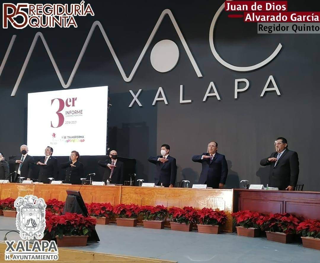 JuandeDAG's tweet photo. Presente en el Tercer Informe de Gobierno Municipal, que rindió el Dr. Pedro Hipólito Rodríguez Herrero, celebrado en el Auditorio del IMAC. Xalapa https://t.co/rCJCHAvNPV