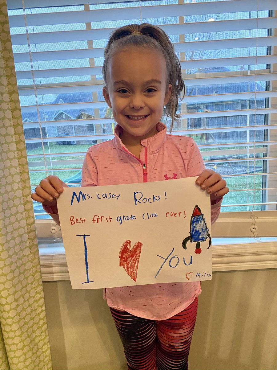 sbj7386's tweet photo. @MandaWhiteCasey  Milly enjoyed Fun Friday! #1stgrade❤️JRES https://t.co/Zo6eKq2KfA