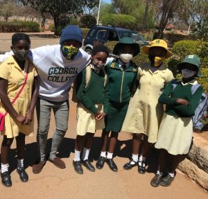 GlobalUGRADWL's tweet photo. "The organization I have created aims to create and facilitate support and awareness around the community benefits of educating girls and women from a young age." 

Read more about Michael's work providing scholarships for girls in community in Zimbabwe: https://t.co/RlkSDxIkUx https://t.co/Mn8vUuKmmc