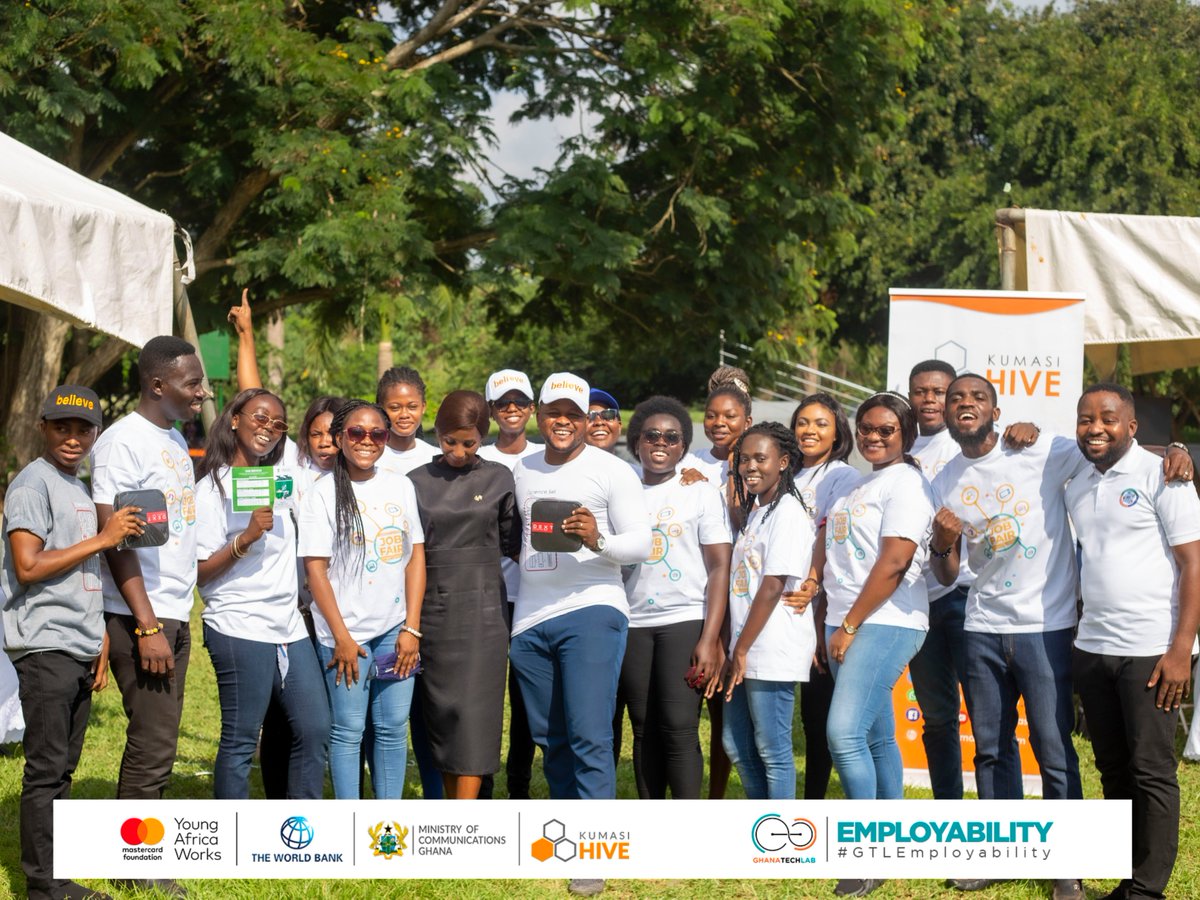 KumasiHive's tweet photo. We had a good time today at the #Kumasi Digital Job Fair. Thanks to all our companies that showed up and we appreciate all the participants. Continue making an impact out there.
Have a great weekend. Y3da moase!!!
#DigitalJobFair #HiveImpact #HiveTribe #WomensHaven #GTLImpact https://t.co/DwcuRHnl3P