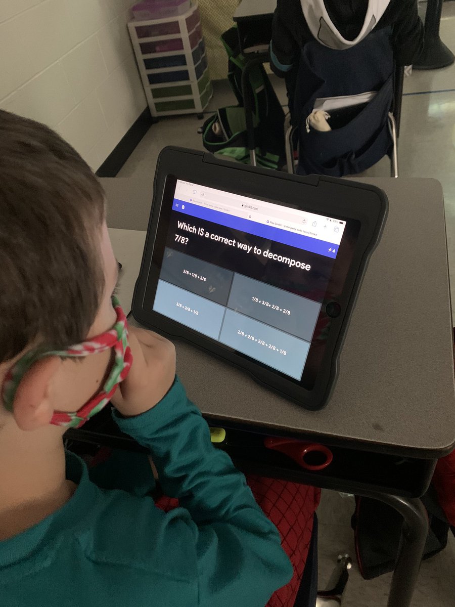 mjfleming5's tweet photo. We were able two squeeze in two days of #taratechmas on this Fun Friday with a science Kahoot review and a math Gimkit review! @TaraOaks_ES https://t.co/auvoUc5a28