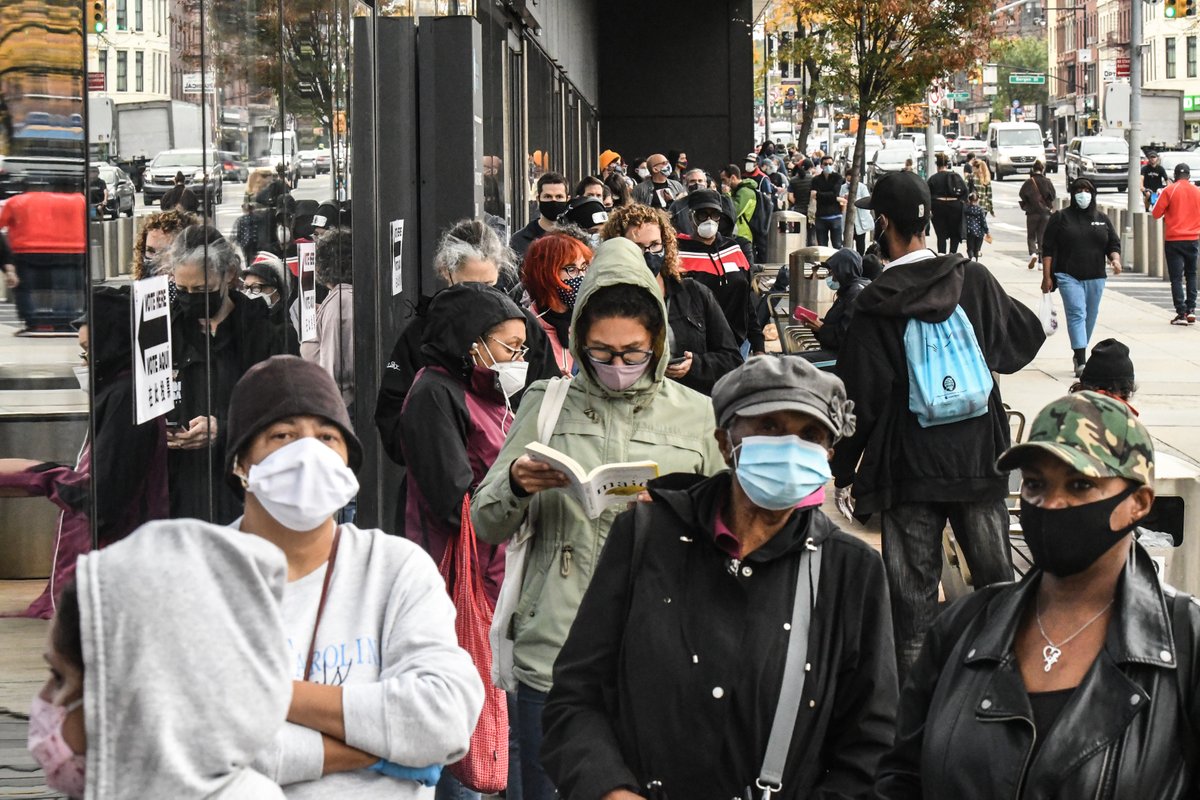 Our analysis of the metro election reveals a nation deeply divided by geography, with denser, richer, more educated, more knowledge-based metros leaning for the Democrats and less advantaged, less educated, more working-class metros remaining Republican. https://bloom.bg/33LzeTQ&nbsp;