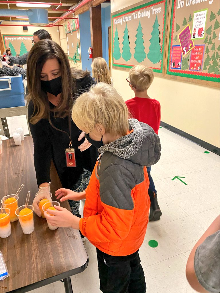 ABESCardinals's tweet photo. Our Cardinals enjoyed snow cones Wednesday for meeting their iReady challenge.
Thank you Hallsdale Powell for your support!
#DefiningOurFlying https://t.co/FTPeA7HL1z