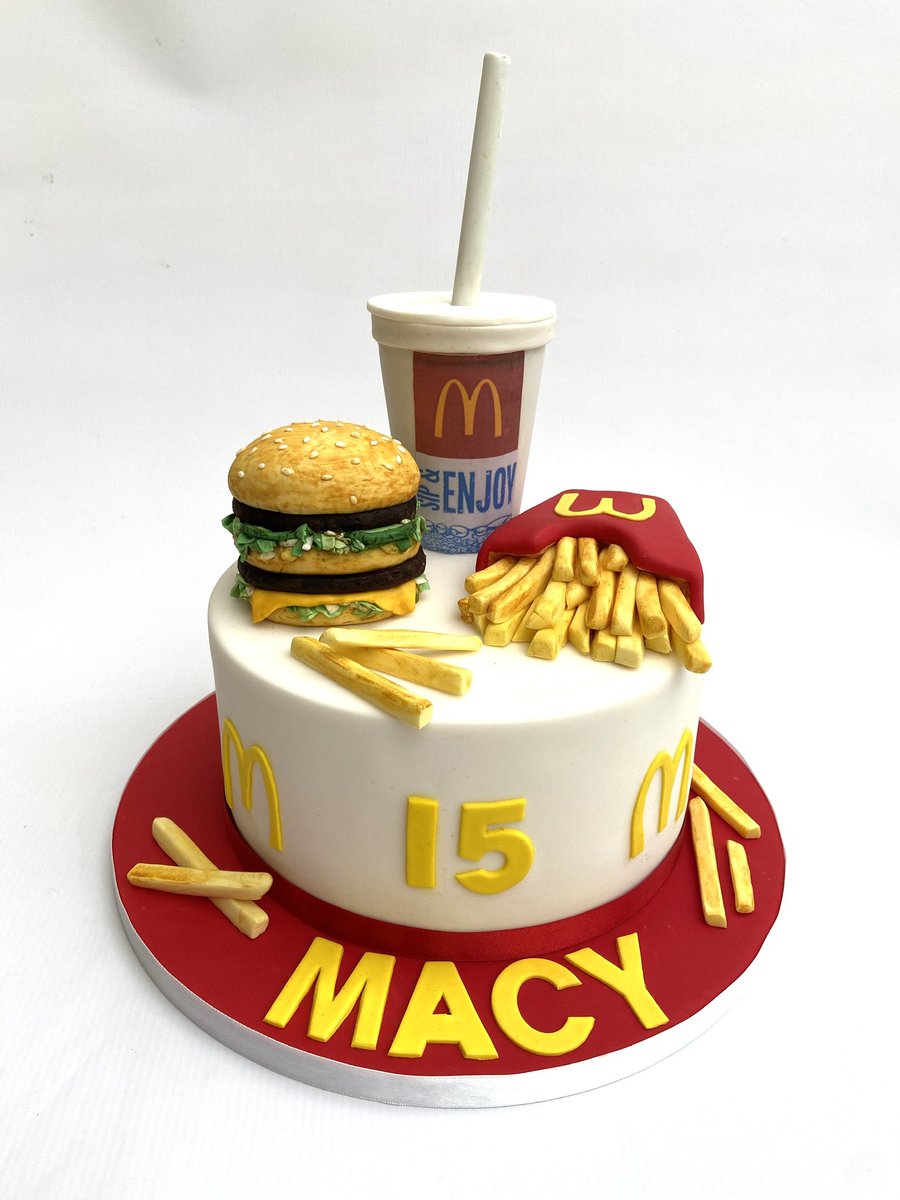 cakemeawaybk's tweet photo. https://t.co/WLjQZMatv7
