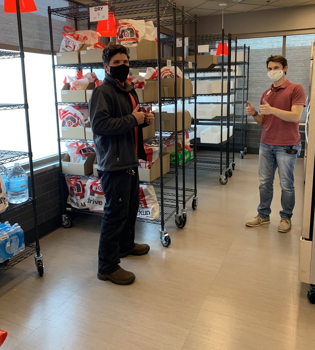 We love a good #PML and #ServiceandEngagement partnership. We are so excited for our new grocery hold space and we are ready to fulfill some orders!! #D167 #JOY 
@psjane <a href="/DuncanChristi1/">Christina Duncan</a> <a href="/DuncanChristi1/">Christina Duncan</a> @LindseyS_T1891 <a href="/krystal081714/">Krystal Edwards</a>