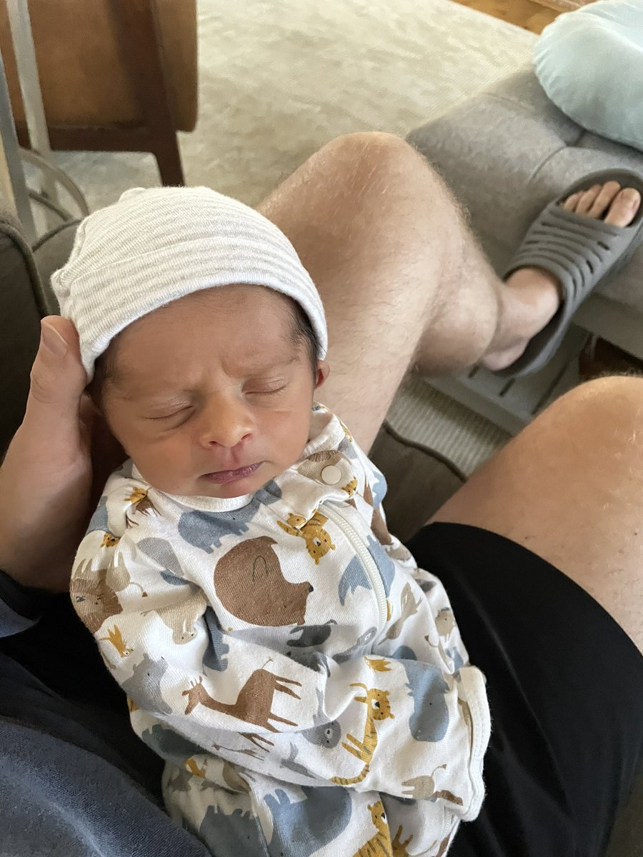 CCastellano07's tweet photo. Rocco Castellano - Love ya champ! @LaurenCasty and Baby are doing great! Thanks for your prayers! https://t.co/3Llrp5sVUh