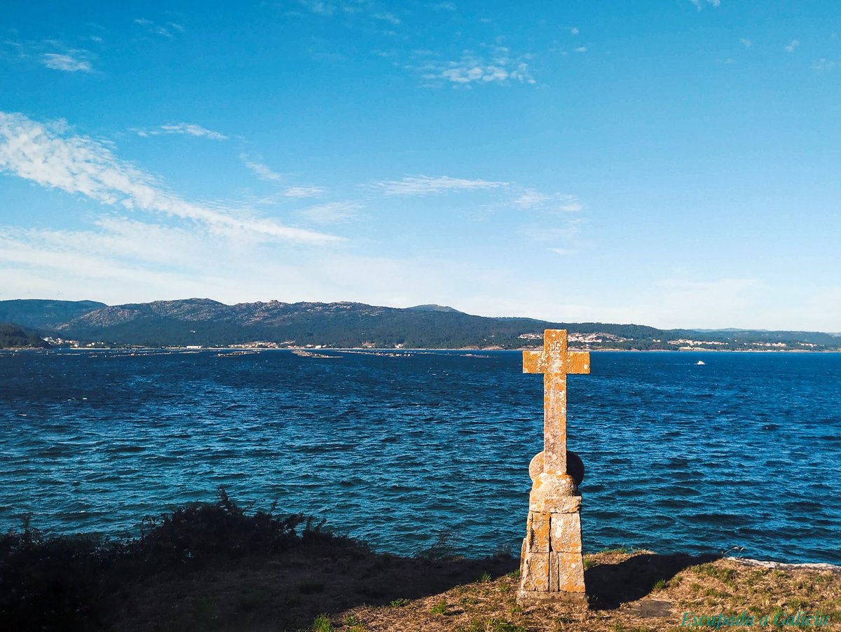 👀 Vistas dende Punto Rebordiño, un punto en Muros cunha altitude de 45m.
#mar #Muros #Galicia