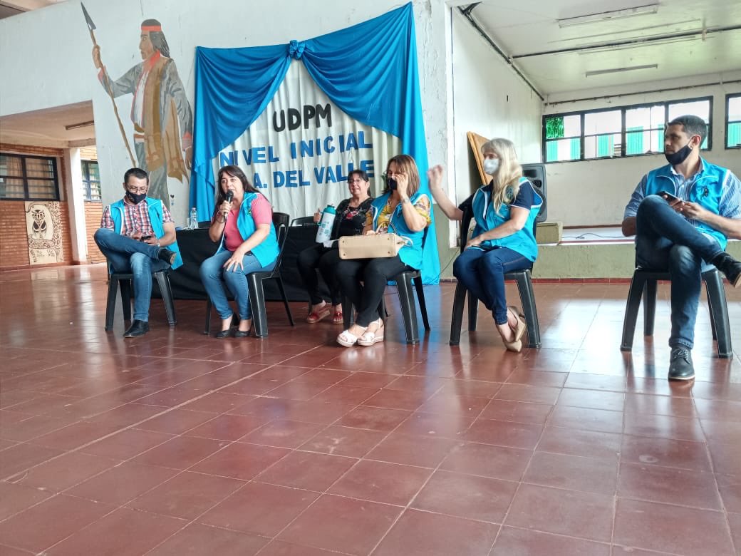 CristinaFretes4's tweet photo. UDPM AD❤️MIS!!! Hoy se realizaron varias reuniones con delegadas de Nivel Inicial de 2 de Mayo, A. Del Valle y Campo Grande. Seguimos construyendo futuro. Gracias @grillo141 @cjdechat @fabianchilipank @Marcos42866602 @Andrsjulinrehe @nancy_jara1 @GriKrombauer @robertoadrian82 https://t.co/A1vwL7y3o4