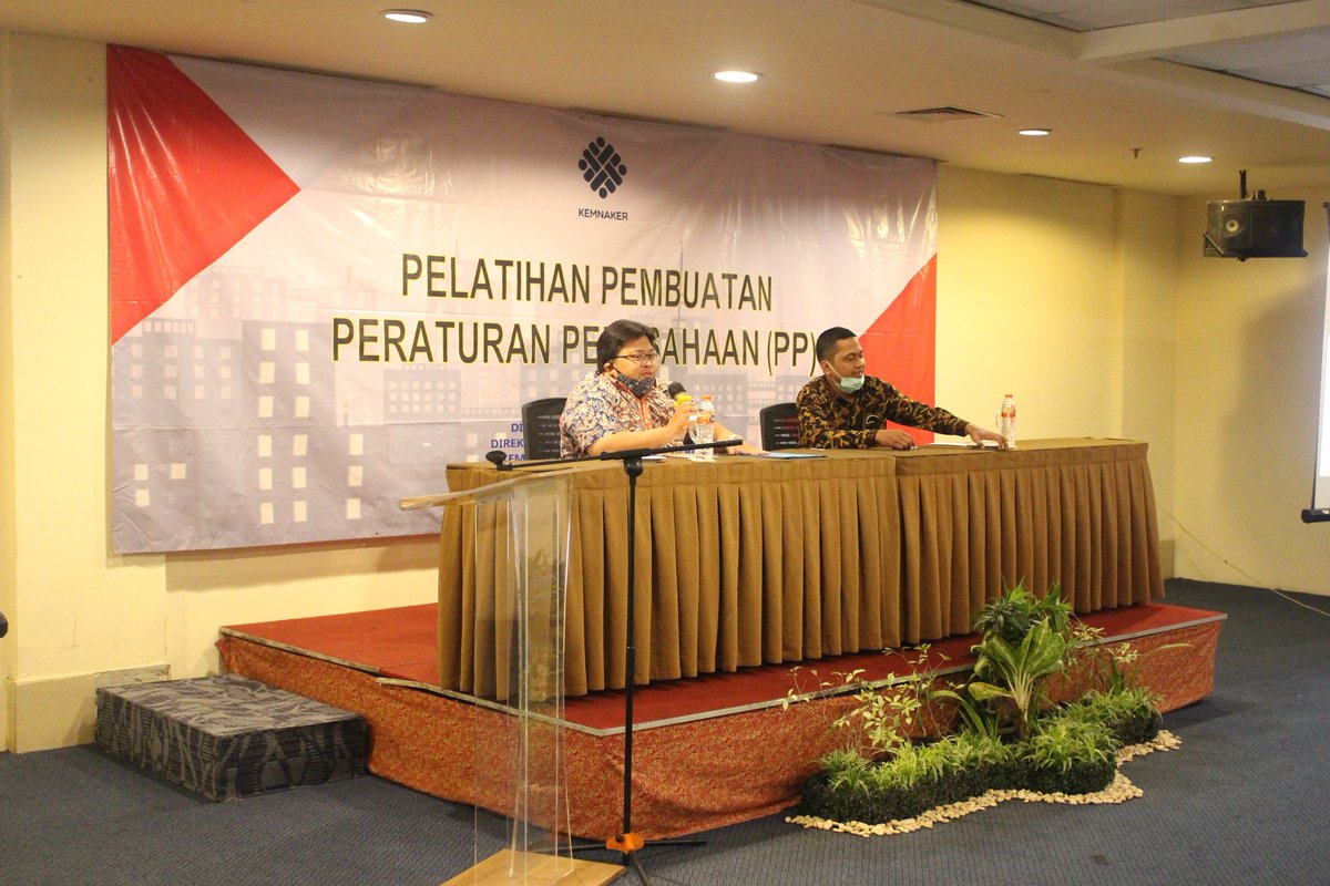 Persyaratan Kerja tweet media