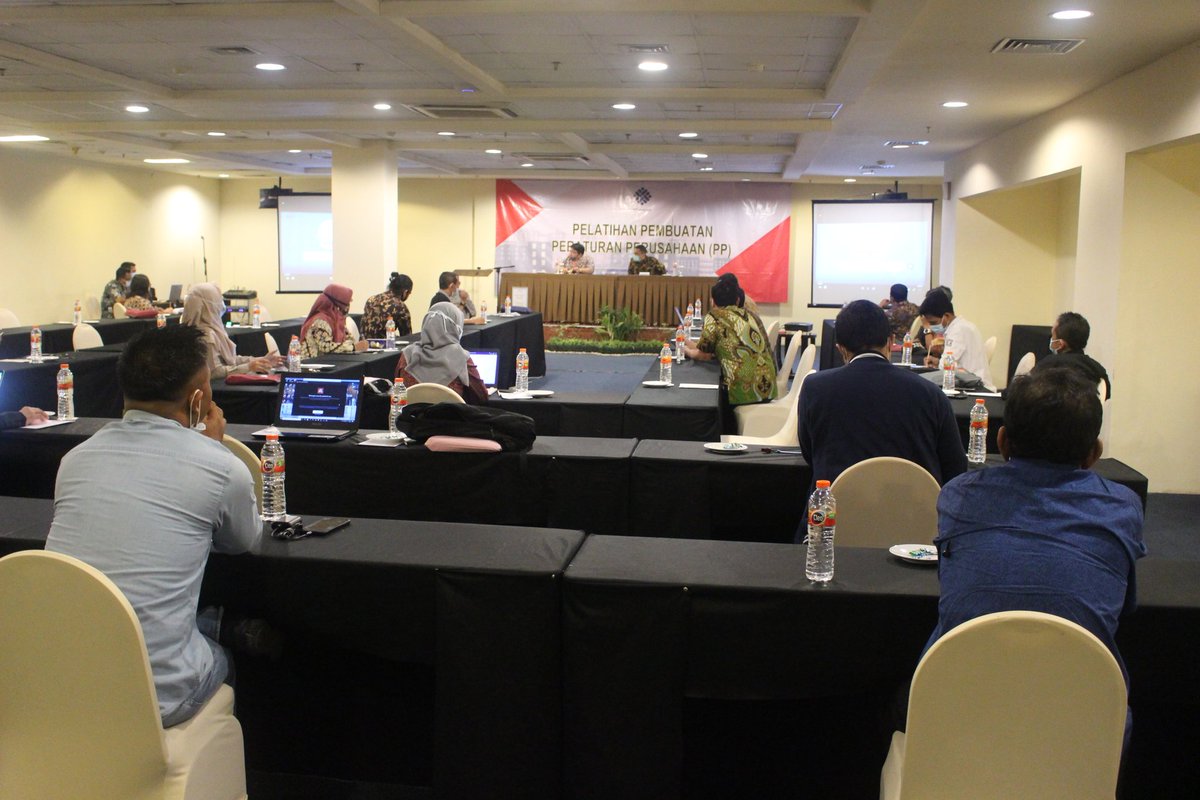 Persyaratan Kerja tweet media