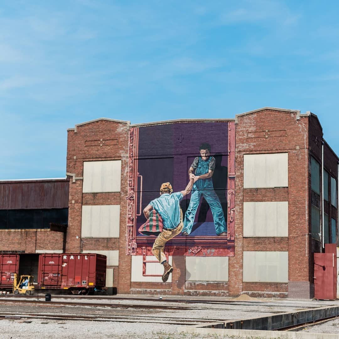 Work by @anthonybrooksart in Logansport, Indiana organised by @tippecanoearts.
📸 @kelley_satoski 
---
#GlobalStreetArt #StreetArt #PaintedCities