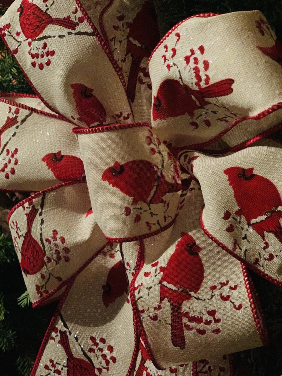 florastable's tweet photo. My home, my happy place! #holidays #Christmas #homedecor #homedesign #homedecorideas #homedecoration https://t.co/qGces1qkVb
