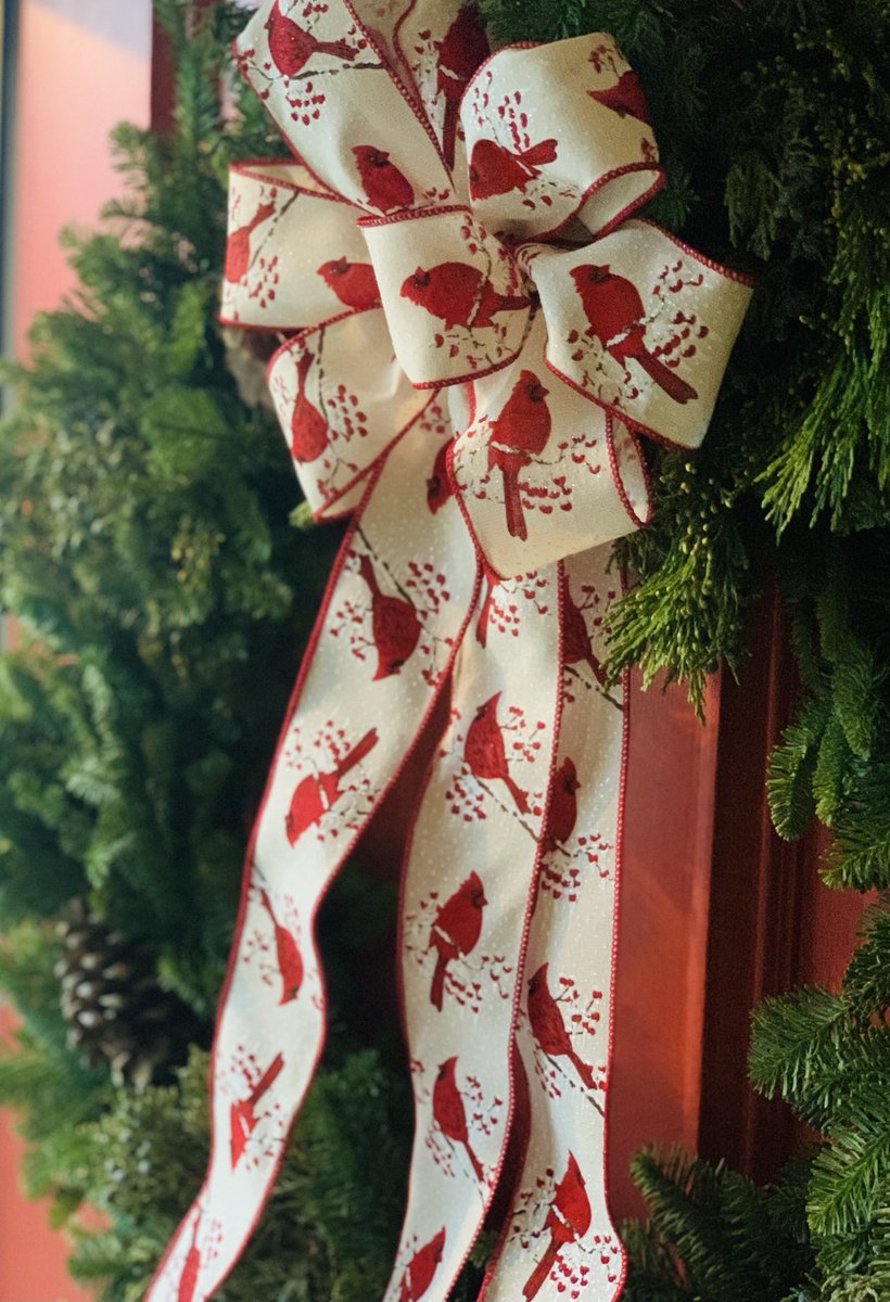 florastable's tweet photo. My home, my happy place! #holidays #Christmas #homedecor #homedesign #homedecorideas #homedecoration https://t.co/qGces1qkVb