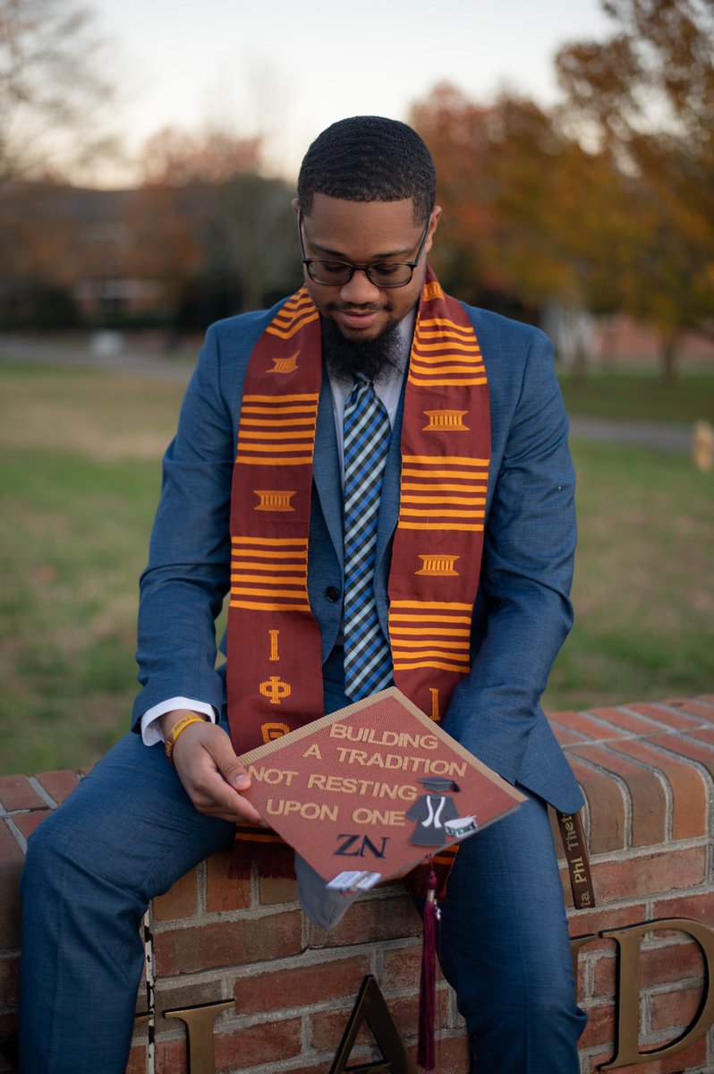 B_RadTheDeuce's tweet photo. Hi My Name is Brian Jones and I have a Masters of Science in Criminology and Criminal Justice 😂

The Deuce got Deuce Degrees ! 😂
#iotasgraduate #umesgrad #mastersdegree #umes 

📸: @foreverRenakins 
🎓: @styleand_grace_ 
🧦: @drfitz_loading @savagegentlemanstore https://t.co/yNnDRwiUd0