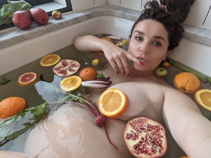 Feeling juicy, ripe, round, growing, and good for you. What would you want to taste first? https://t<a href="/tag/mvsales"class="tags"><span>#mvsales</span></a>