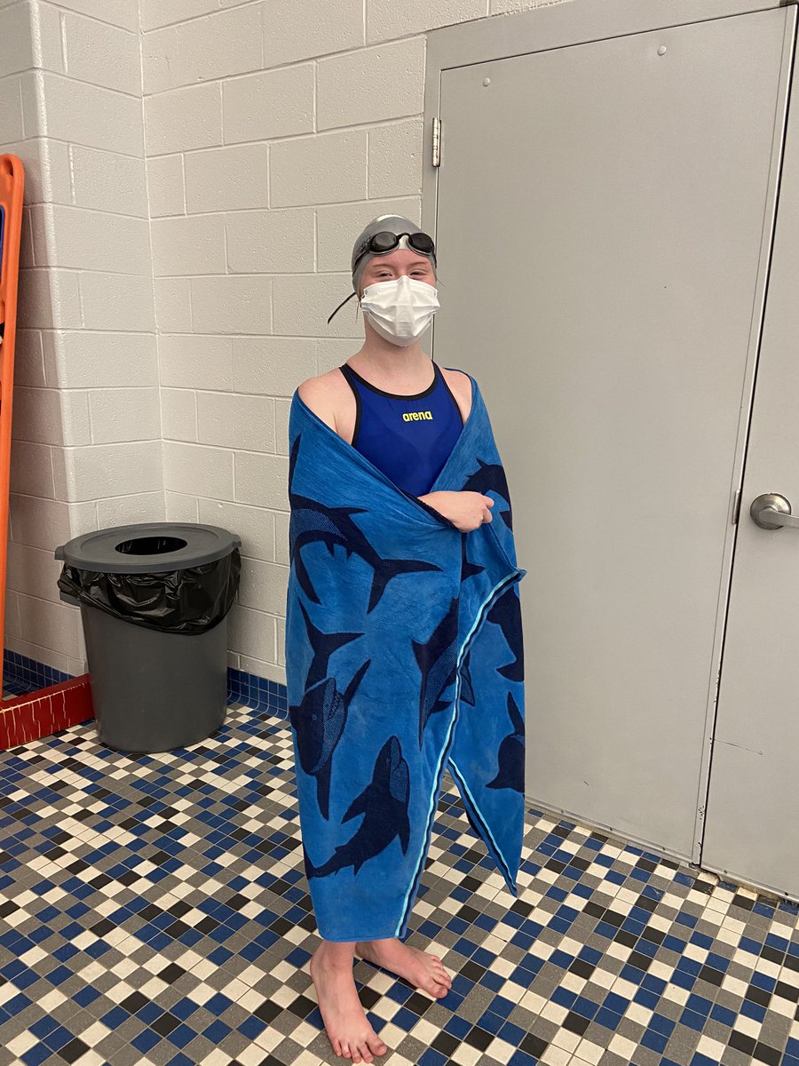 CindyBeal5's tweet photo. Lee High School Magnet student-athlete KATIE McENIRY placed 5th at AHSAA State Swim  Meet.  Way to Go KATIE!!! https://t.co/ZUoxOLLxUw