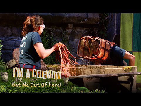 HeyMrsPotter's tweet photo. #ImACeleb  
#QueenGi haters: WhY Did GiOVaNnA WiN sHe DiDn’T Do ANyThInG?
@MrsGiFletcher: https://t.co/6R9Am3uZmQ