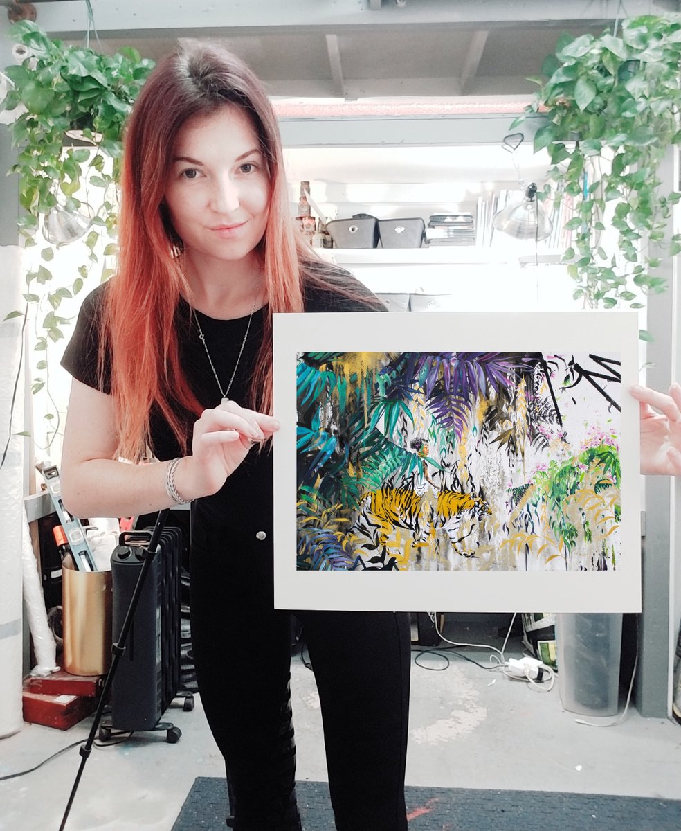 oscAR_letT's tweet photo. 2 DAYS LEFT to get yourself one of my 2 Limited Edition prints Embellished with Gold by hand! You have until DECEMBER 6TH, Midnight EST! See all the deets on my ESTY shop >>> Happy holidays! X
https://t.co/130t8vUsya https://t.co/mQlWNESE3p