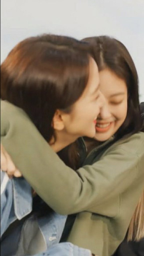 thinkerjensoo's tweet photo. https://t.co/bBFhK3wBC4