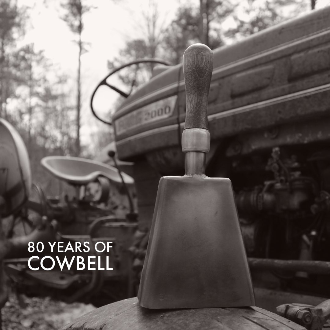 Never forget your roots. #cowbells #hailstate #starkvegas #starkville #msstate #oldschoolcool #mississippistate #msubulldogs #saturdaysareforthebells