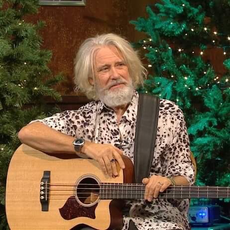 AdamsKimono's tweet photo. #SantaAdam ! 🎄 #AdamClayton https://t.co/XIlwuaGX93