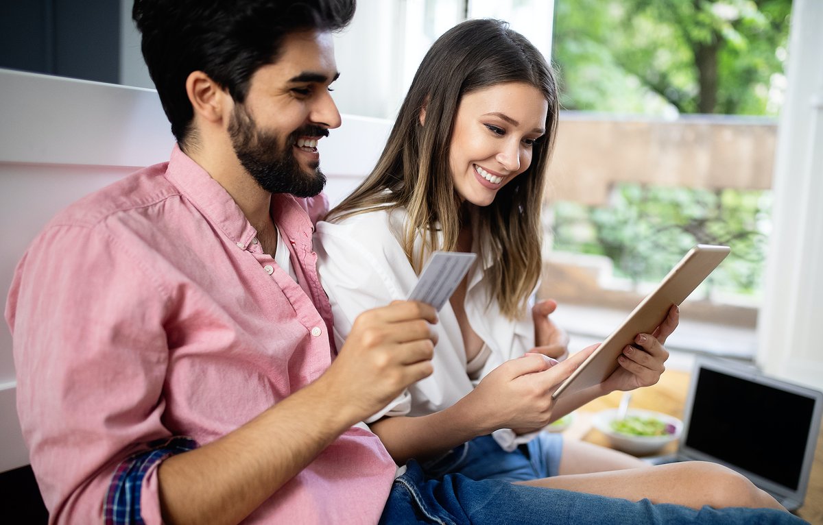 InspireFCU's tweet photo. Don't dig into your #savings when you need extra cash. Get a personal line of credit (#PLOC) with Inspire FCU to take advantage of our flexible terms, competitive rates and conveniently located branches in #BucksCounty! Apply today: https://t.co/EhI6B2aP0W https://t.co/E09Li4SRpR