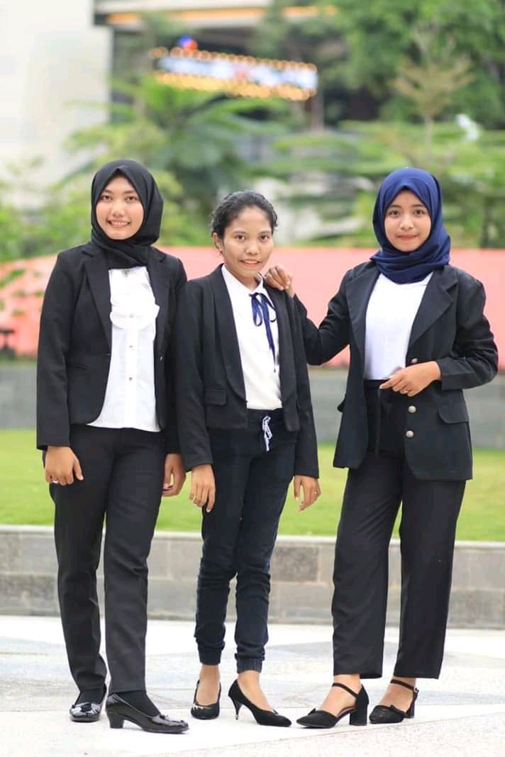 Dini276's tweet photo. #YangAkuMau ,kita ber3 terus ya 😆 https://t.co/AP368Gqsig