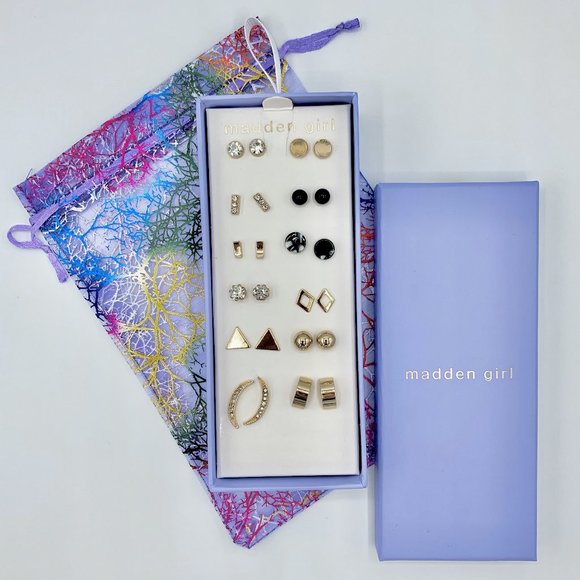 treccs's tweet image. So good I had to share! Check out all the items I'm loving on @Poshmarkapp #poshmark #fashion #style #shopmycloset #maddengirl #polobyralphlauren #freepeople: posh.mk/Vi3sEM1hIbb