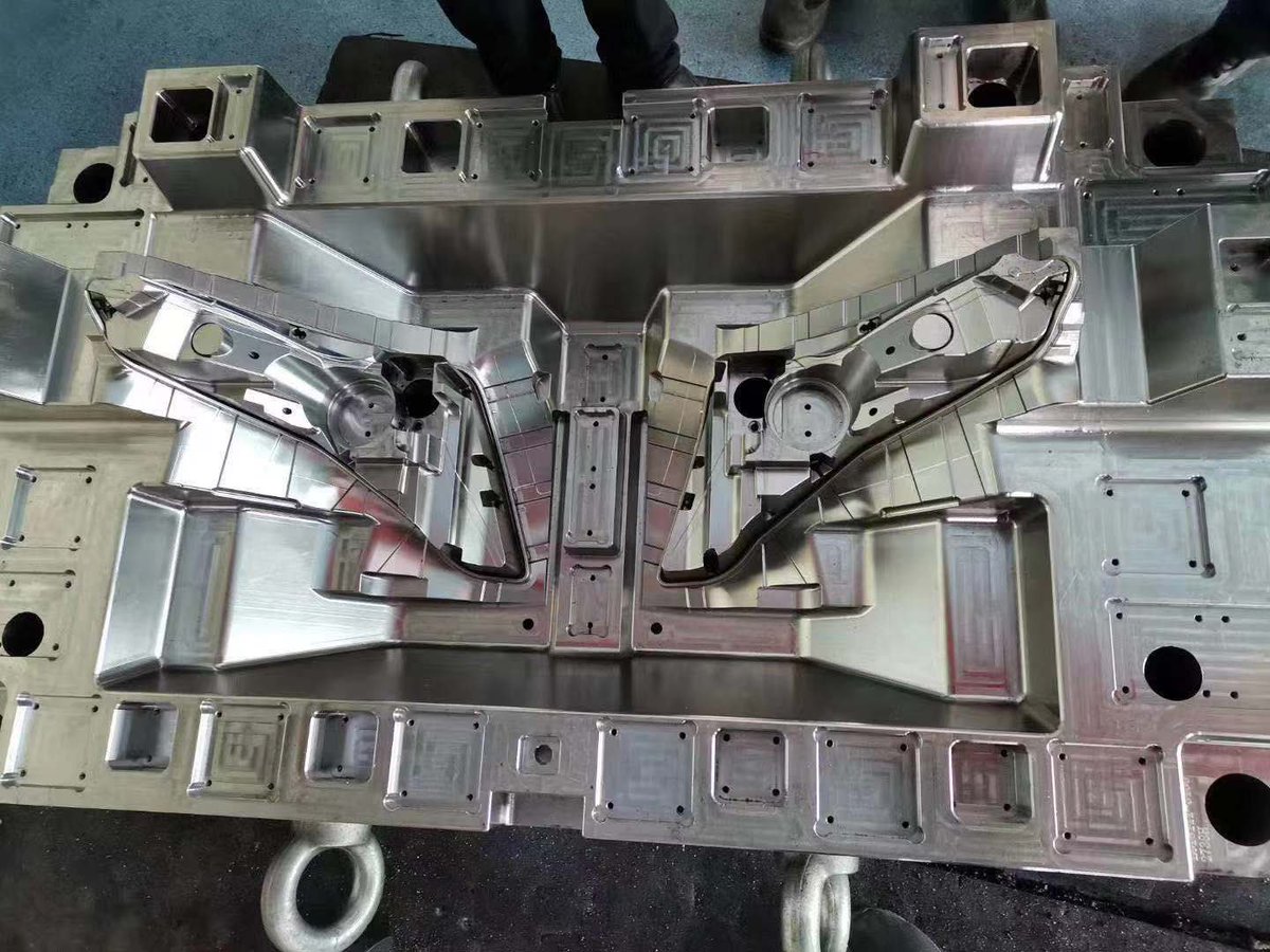 Maggieackor's tweet photo. We have the facilities and expertise for the design and build of a wide range of #Molds, with absolute #Quality always assured! 

Get in touch on Whatsapp 86 18925436196to discuss your #Manufacturing project https://t.co/lz2EhbTHRq