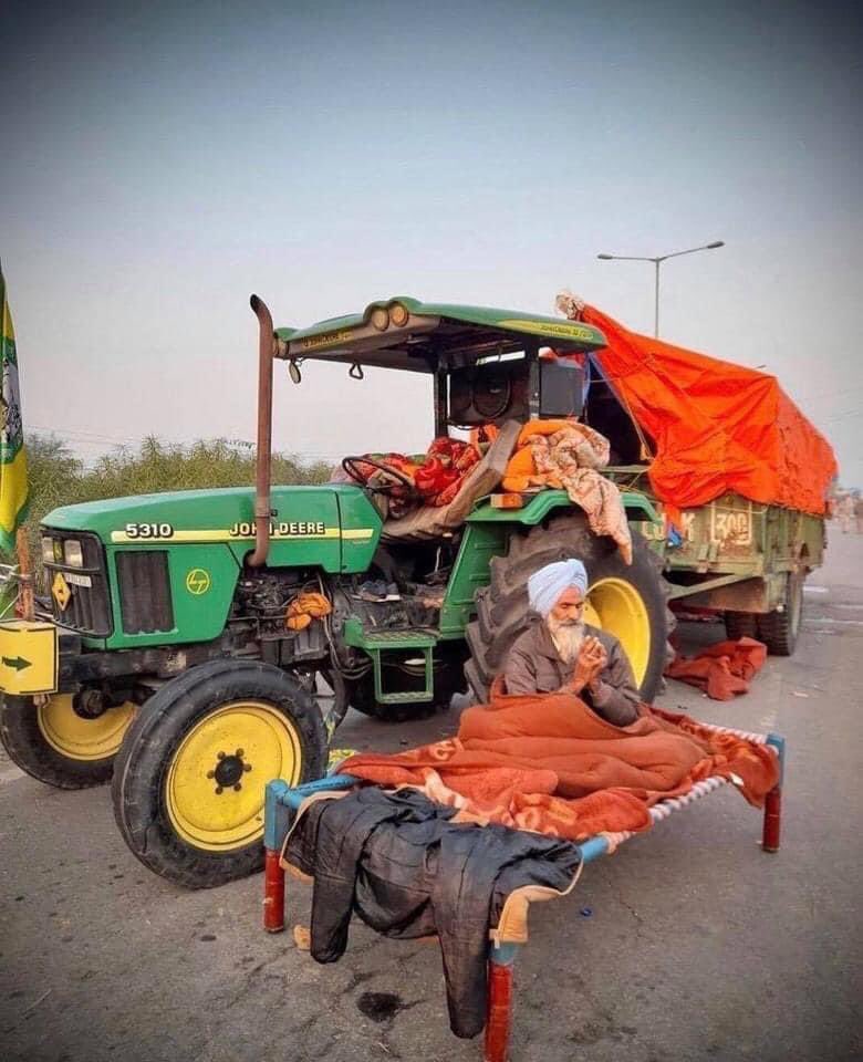 komaljbs's tweet image. Beginning of day. When your faith is your strength 

#standwithfarmerschallenge￼ #IStandWithFarmers #twittertotractor