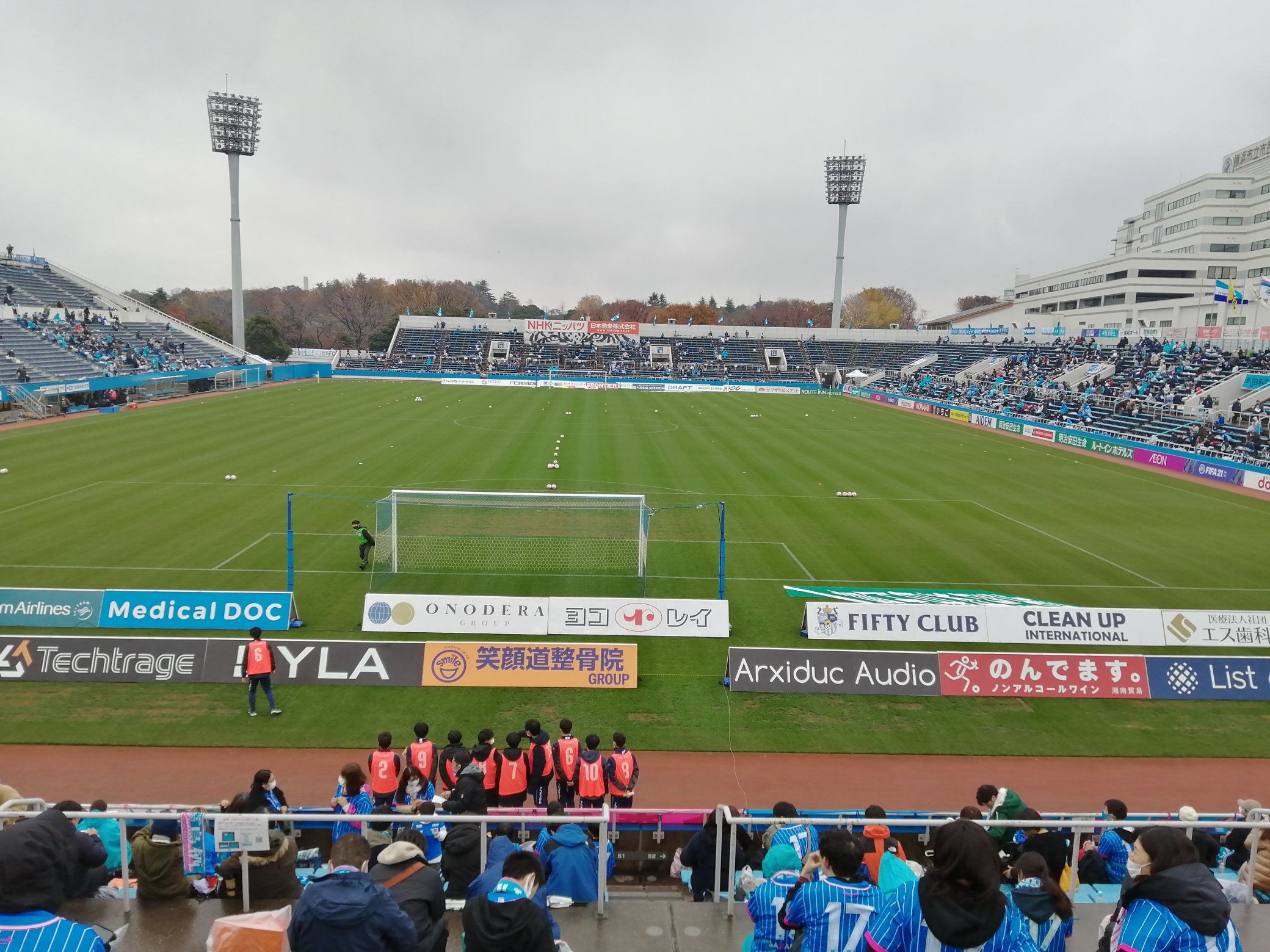 横浜スポーツ カルチャークラブの本拠地 三ツ沢公園球技場のおすすめ駐車場 サクッと読めるくるまmagazine
