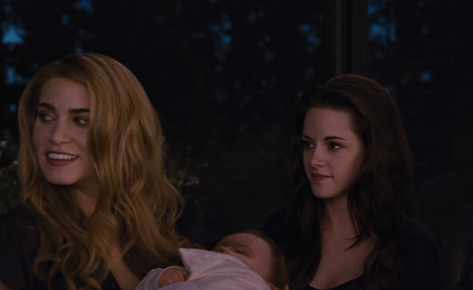 twilight renaissance fanpage on Twitter "if you put the twilight