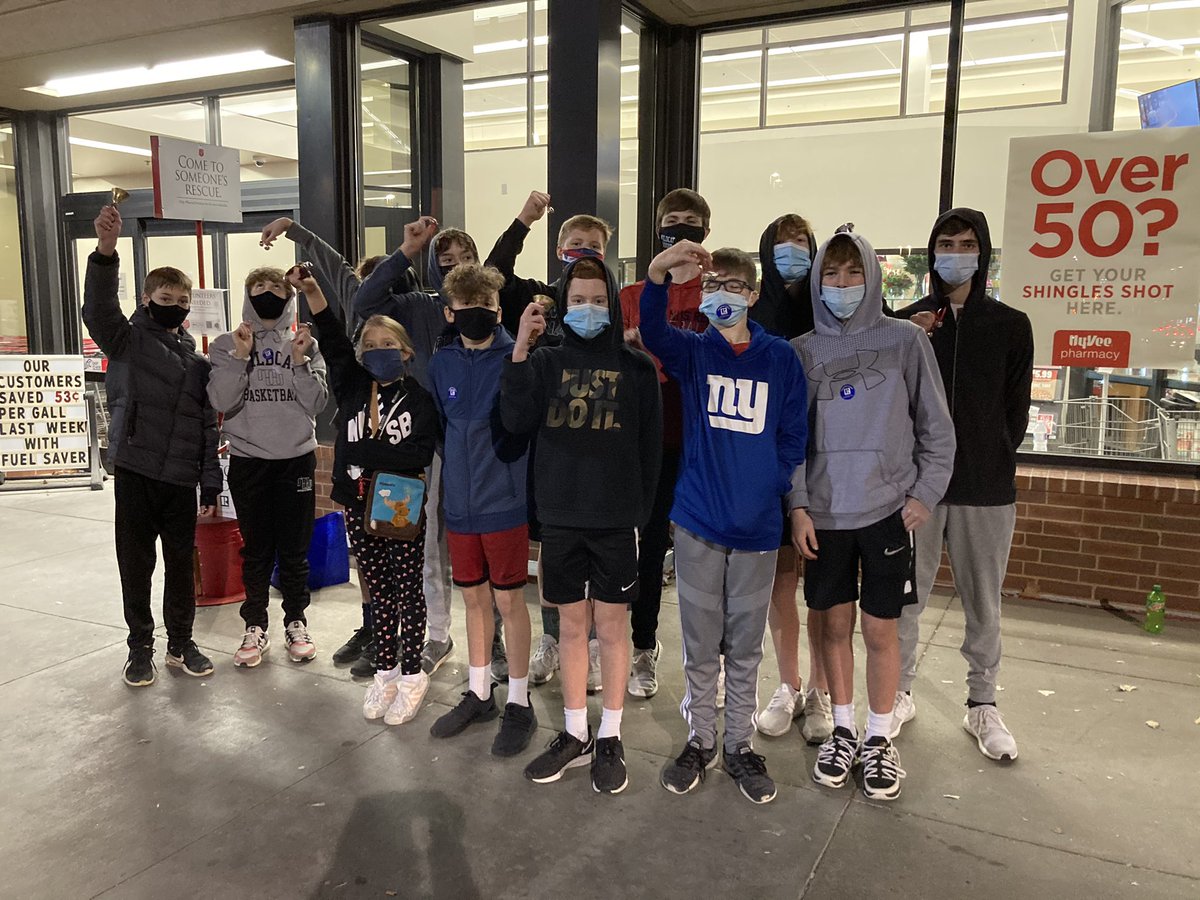 WittgrenEMS's tweet photo. Ringing bells for others. Playing basketball as one! Team is always our focus. Enjoyed being witness to my athletes’ kindness towards others. @MPS_Beadle https://t.co/IMxlHkGWSe