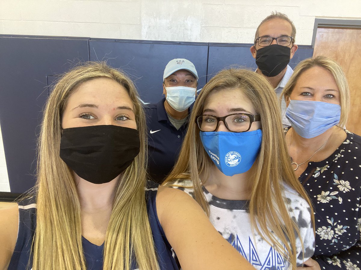 alyavrach's tweet photo. COMMITTED!!!!!! @SailfishWBB @ECunitedbball @SpanishRivergbb 💙🤍💙🤍 https://t.co/f1b2CjunBB