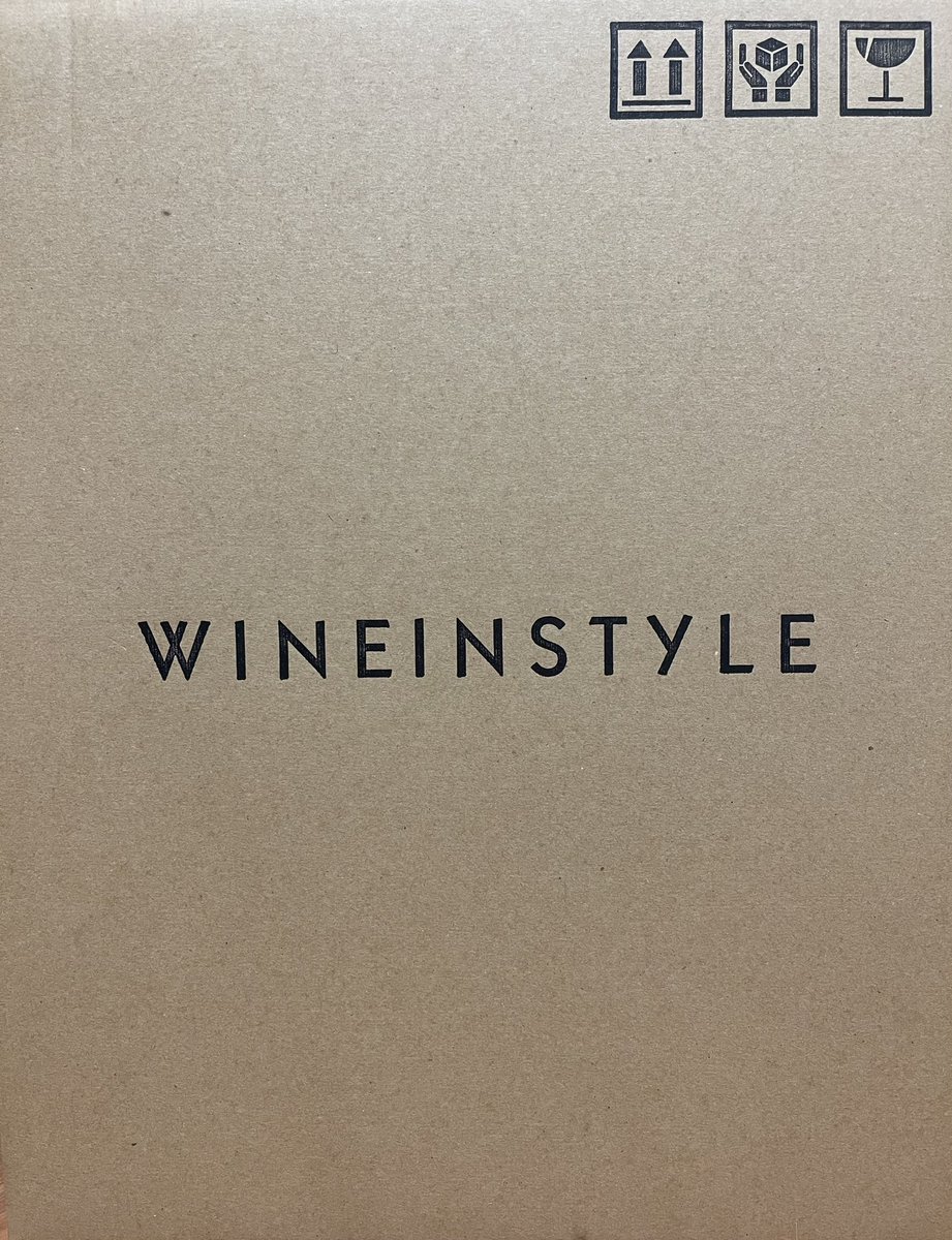 MorphoRH_YXx7's tweet photo. 届いた🥰#ybyyoshiki #wineinstyle 🍾 https://t.co/0VP6HnLRev