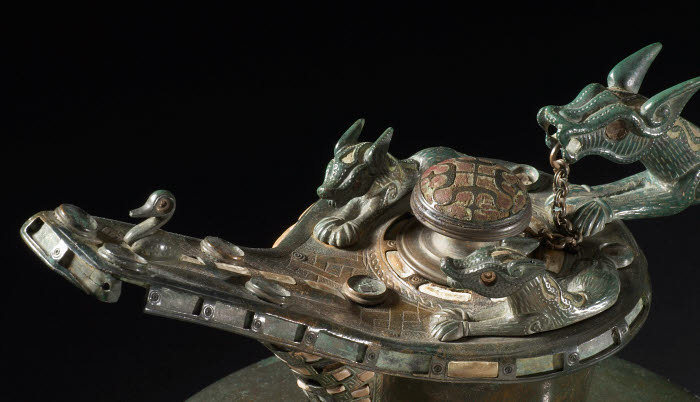 28. Basse-Yutz FlagonsWe have no written records of the ancient Northern Europeans (except shit-talking from the Greeks)But the incredible detail on these objects shows they weren't barbarians