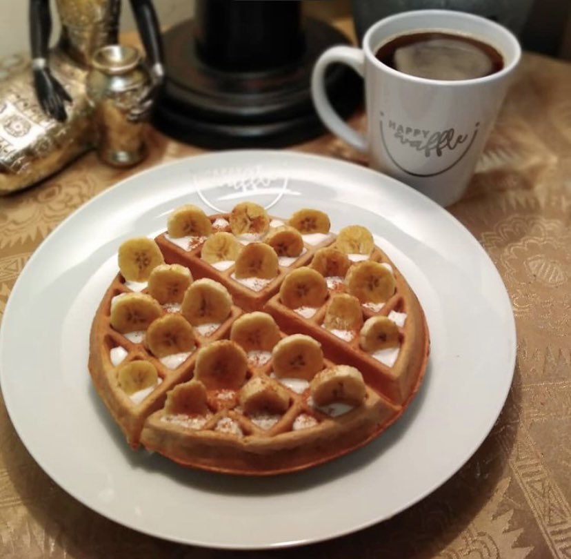 HappyWafflesv's tweet photo. El favorito de muchos, el Happy Waffle de Banano 🍌🧇☕️ Haz tu pedido por Mensaje Directo https://t.co/5t97WXXgj8