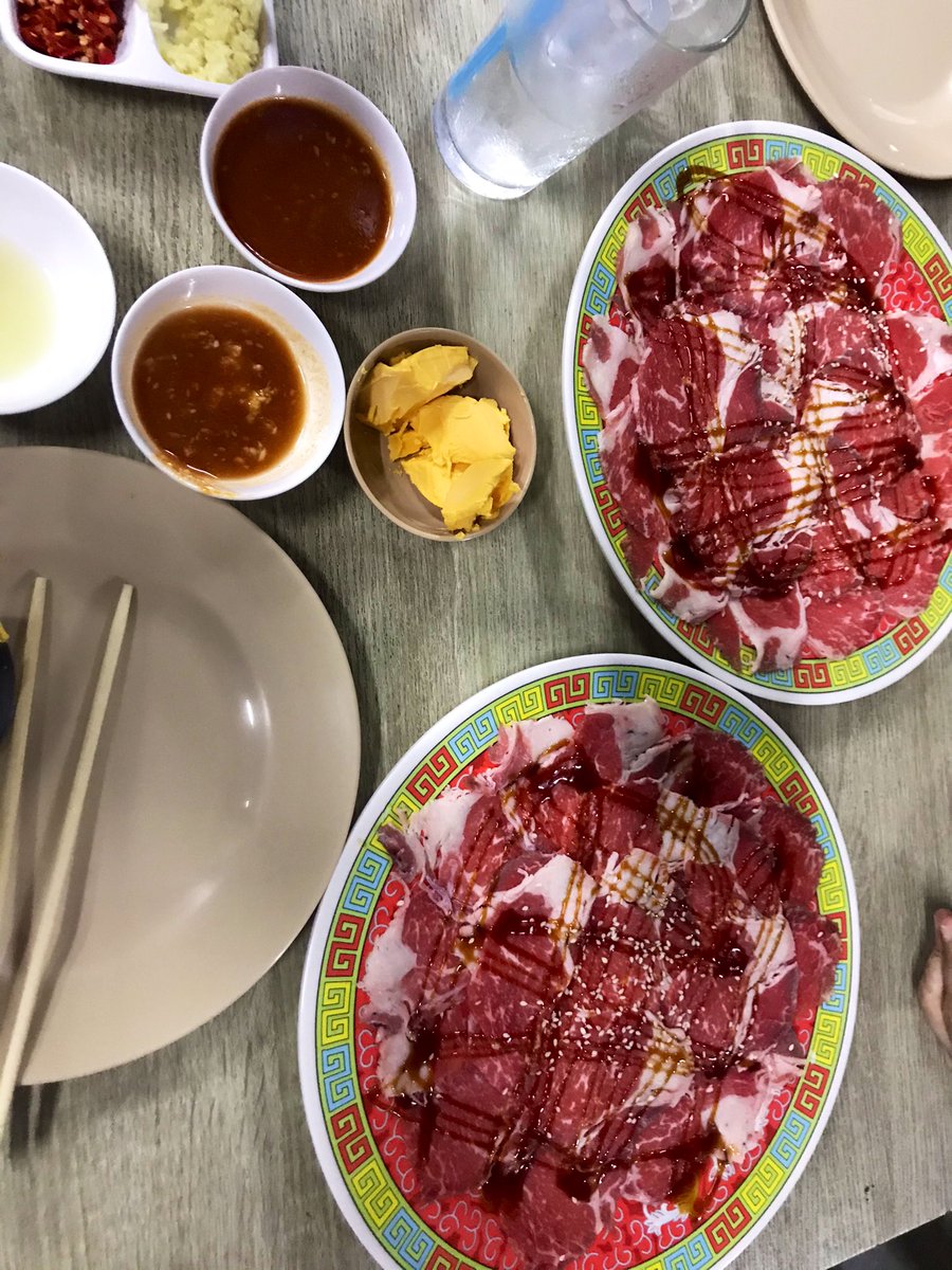 Tan_blogger's tweet photo. Beef grill with butter #butter #buffet #americafood #food #dinner #lubch ##beef #grill #review #รีวิว #อร่อย #อร่อยไปแดก #อร่อยบอกต่อ #อร่อยจนต้องรีวิว #อร่อยไม่ต้องพูดเยอะ #yum https://t.co/60OxK2K56f