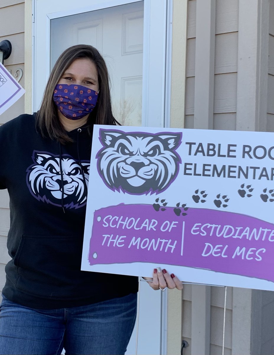 valerieshehorn's tweet photo. More scholar of the month deliveries today! Definitely the highlight of my week! 💜
#tigercommunity #principalmoments #cantmaskourtigerpride https://t.co/sfND8ll1NX