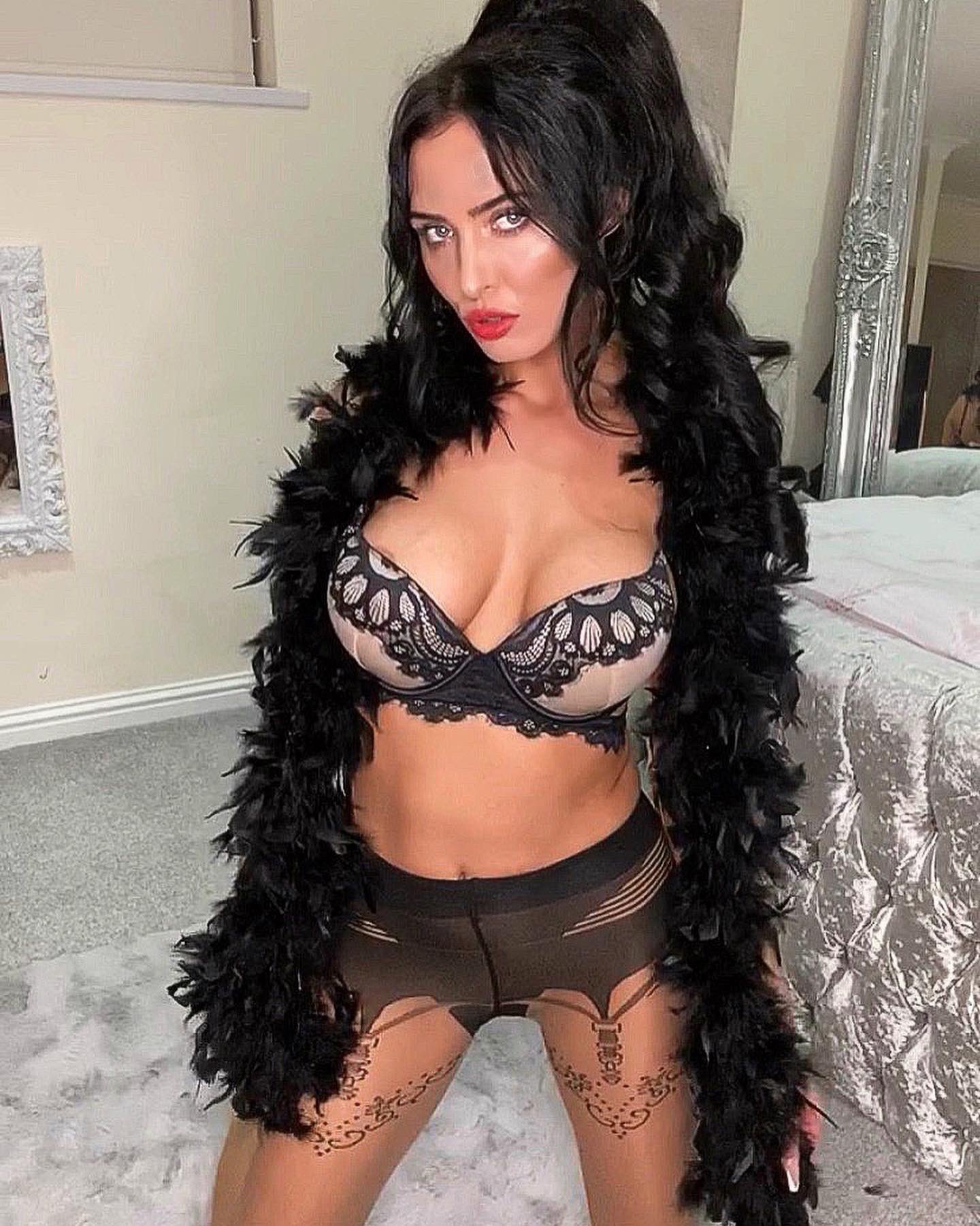 sophie filomena on Twitter.