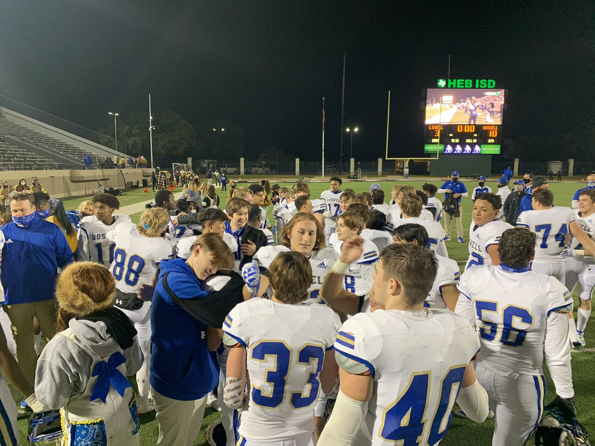 CoachStone09's tweet photo. Congrats the the 2021 senior class for going out fighting. #Boswins https://t.co/baDB9zzb0v